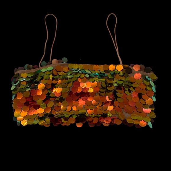 ZARA GOLD SEQUINS CROP TOP WITH SPAGHETTI STRAPS - Picture 2 of 7